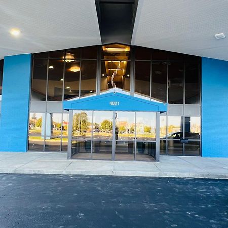 Blisspoint Inn, Kokomo Exteriör bild